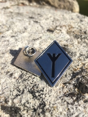 Algiz Rune Pin